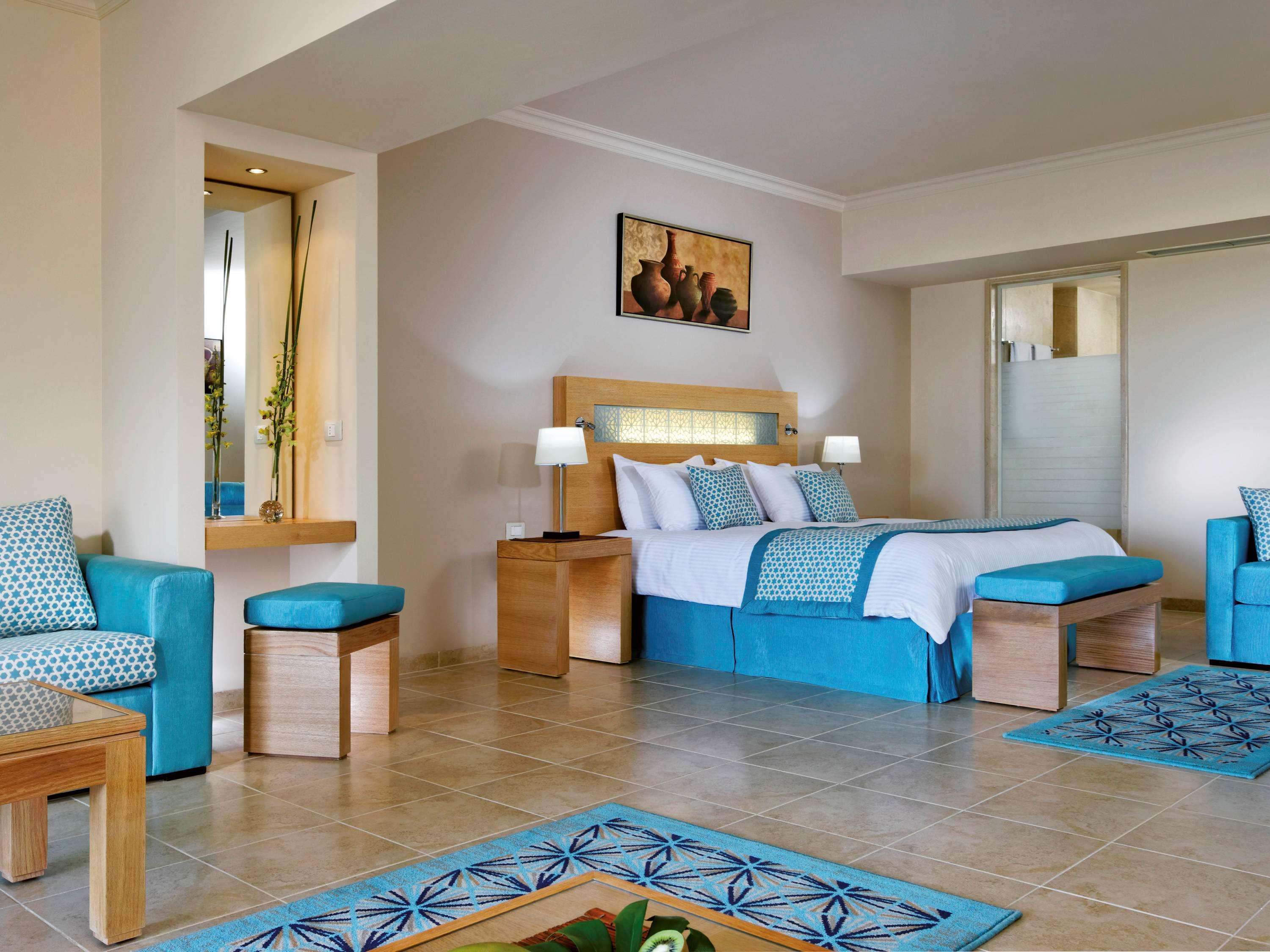 Movenpick soma bay отзывы. Movenpick Resort Soma Bay Хургада. Movenpick Soma Bay 5. Сома Бэй / Soma Bay Movenpick Resort Soma Bay 5. Movenpick Resort 5 Египет.